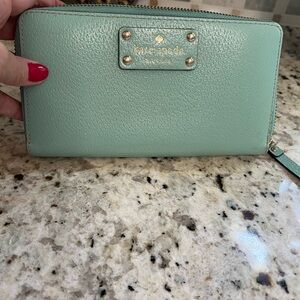 Kate Spade Seafoam Green Wallet